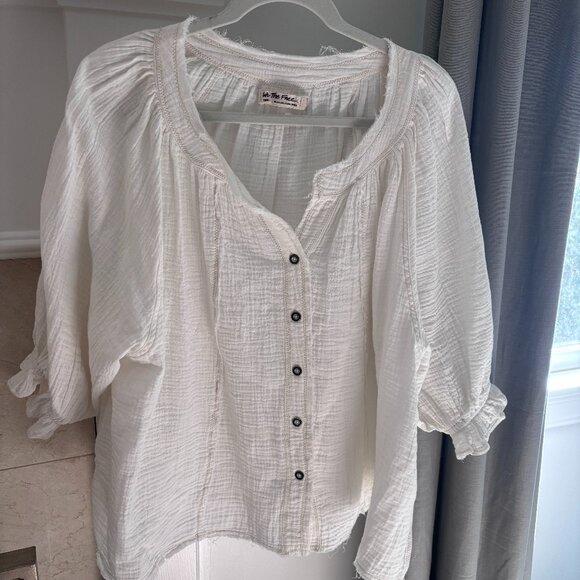 Loose Fitting button down blouse - Picture 3 of 4